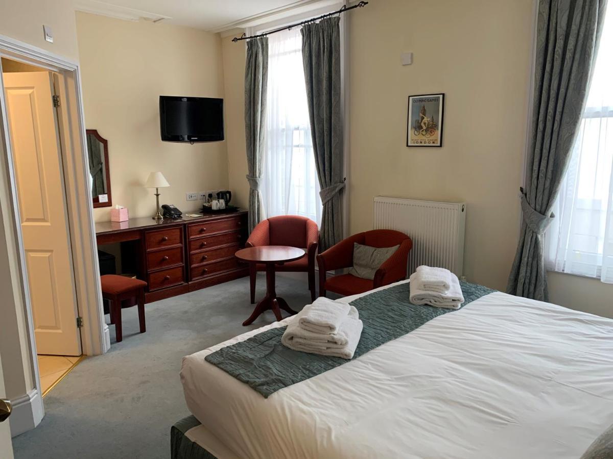 Peregrine House Hotell Canterbury Exteriör bild