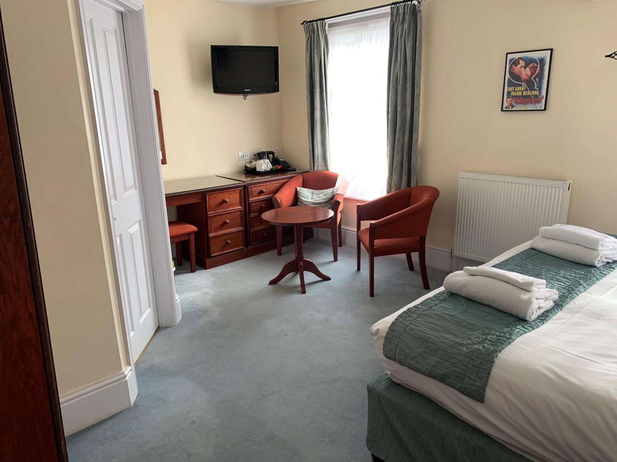 Peregrine House Hotell Canterbury Exteriör bild