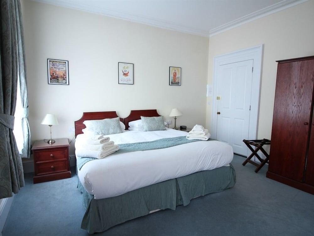 Peregrine House Hotell Canterbury Exteriör bild